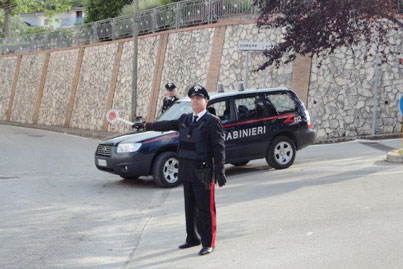 I Carabinieri scoprono una nuova “casa a luci rosse”