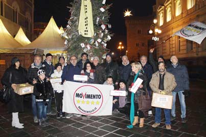 Buon Natale 5 Stelle.Gazzetta Di Benevento