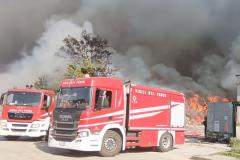 AIROLA INCENDIO VIGILI DEL FUOCO