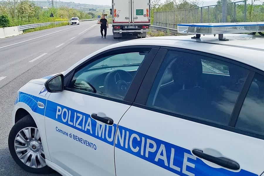 MUNICIPALE CONTROLLI MEZZI PESANTI