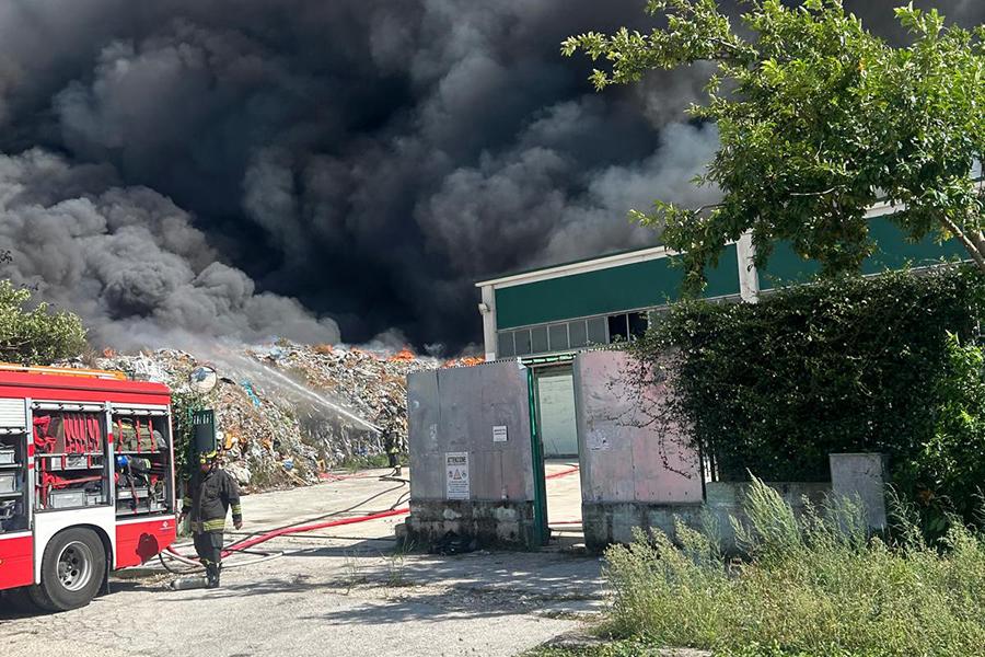 INCENDIO AIROLA 2