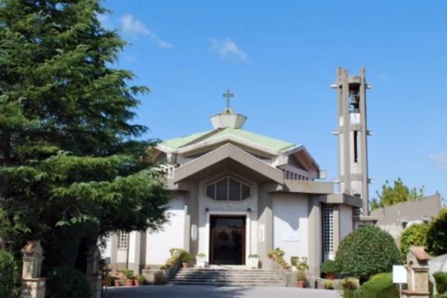 DUGENTA CHIESA
