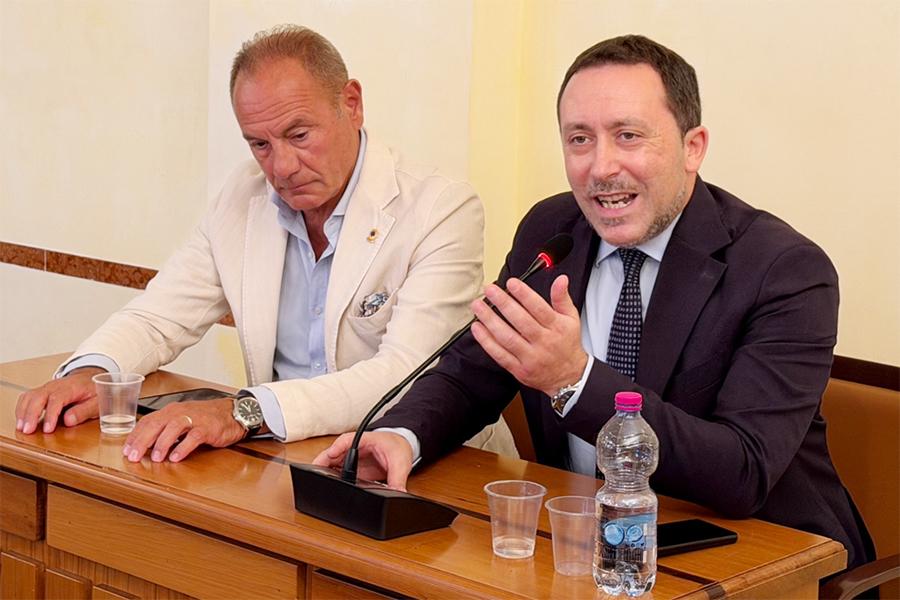 PARENTE ED UCCI