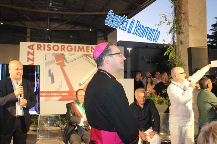 INAUGURAZIONE PIAZZA 05