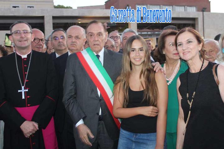 INAUGURAZIONE PIAZZA 18