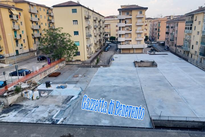 PIAZZA PIANO CORTE SMONTAGGIO 03