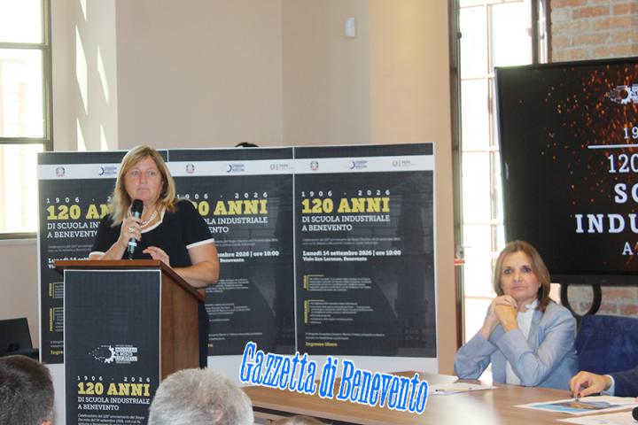 ANNIVERSARIO INDUSTRIALE 02
