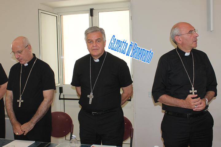 CONVEGNO VESCOVI DUE 08