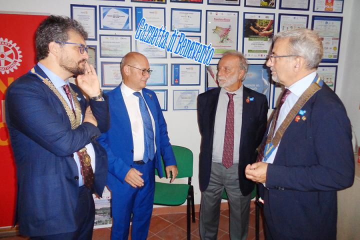ROTARY CLUB FINI 11